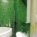 Tempel Apartement